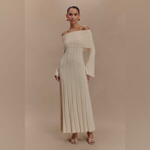 NWT Meshki Alonza Cream Long Sleeve Dress